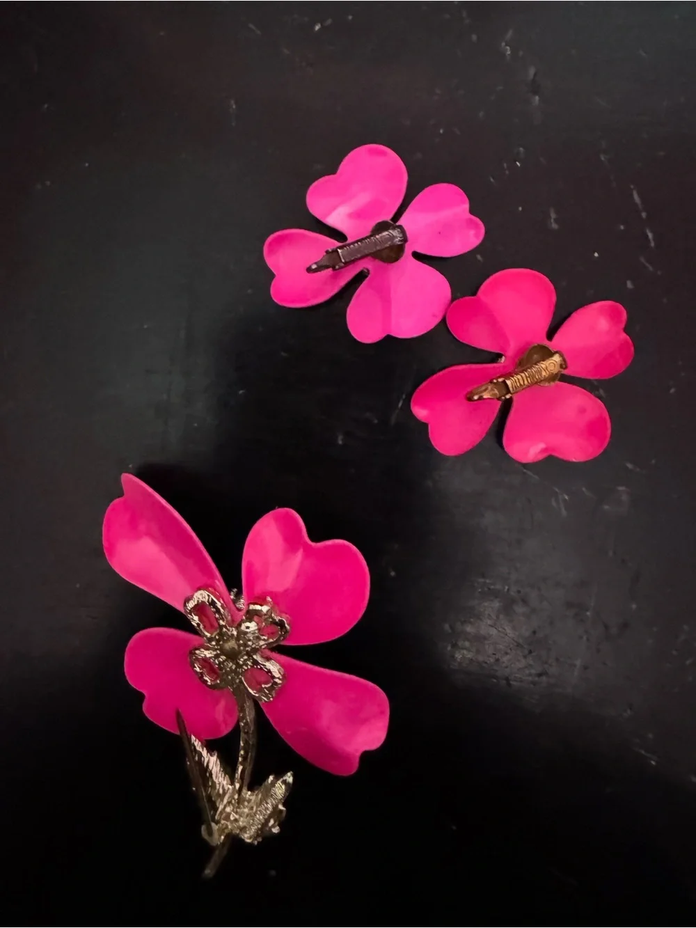 Sarah Coventry enamel Hot Pink Flower Brooch and Earring Set - Women Accessories